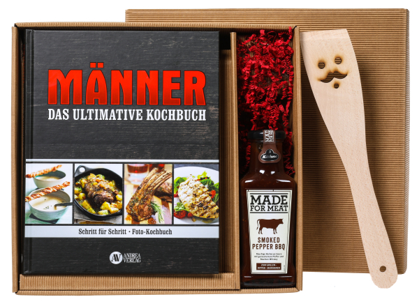 Ein originelles Männer-Geschenkset. Beinhaltet das beliebte Männer-Kochbuch, eine Grillsauce und einen lustigen Holzwender. (Grillsauce kann von Abbildung abweichen.)