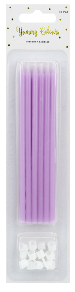 Elegante feine und schlanke Tortenkerzen in violett. Die modernen Geburtstags Kerzen werden mit Halter geliefert. Die Kuchenkerzen sind 14 cm hoch. 12 Kerzchen in einer Packung.