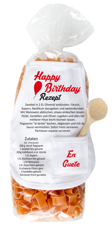 Mit dem Spruch: Happy Birthday. Ideal für den Geburtstag. Die beliebten und lustigen Herz Teigwaren. Als Geschenk mit einer kleinen Mini-Schürze und einem herzigen Holzlöffeli. Inklusive Rezept auf Schürzchen. Nudeln hergestellt in der