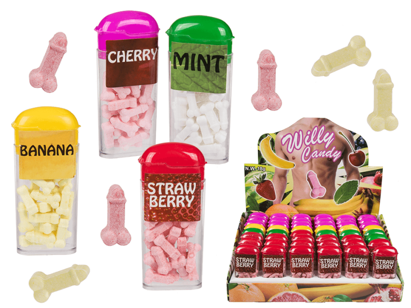 Die lustigen Penis Bonbons sind ein erotischer Scherzartikel. Auch deshalb, weil er besonders süss schmeckt! Lutsche an den leckeren Bonbons und freue dich über die verschiedenen Geschmacksrichtungen. Erbeere, Banane, Kirsche und Mint. Eine Süssigkeit wie