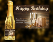 Happy Birthday. Der exklusive Sekt mit Blattgold. <span>Ein einzigartiges weinhaltiges Prosecco Getränk mit einer leichten Pfirsich-Note. </span>Der Goldsekt wird in Österreich produziert, komponiert aus den beiden Weinen Grüner V