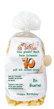 Mit dem Spruch: Das glaubt doch kein Schwein, 70 soll ich schon sein. Für den 70 Jahre Geburtstag. Die beliebten und lustigen Schwein Teigwaren. Als Geschenk mit einer kleinen Mini-Schürze und einem herzigen Holzlöffeli. Inklusive Rezept au