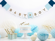 Baby Boy. Die schöne Girlande kann zur Dekoration bei einer speziellen Babyparty aufgehängt werden. Entweder zur Geburt oder auch bei einer Babyshower Party. Mit der hellblauen Farbe ist die blaue Wimpelkette natürlich eine typische Deko für einen Junge. 