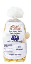 Mit dem Spruch: Das glaubt doch kein Schwein, 80 soll ich schon sein. Für den 80 Jahre Geburtstag. Die beliebten und lustigen Schwein Teigwaren. Als Geschenk mit einer kleinen Mini-Schürze und einem herzigen Holzlöffeli. Inklusive Rezept au