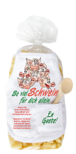 Mit dem Spruch: So viel Schwein für dich allein. Die beliebten und lustigen Schwein Teigwaren. Als Geschenk mit einer kleinen Mini-Schürze und einem herzigen Holzlöffeli. Inklusive Rezept auf Schürzchen. Nudeln hergestellt in der Schwe